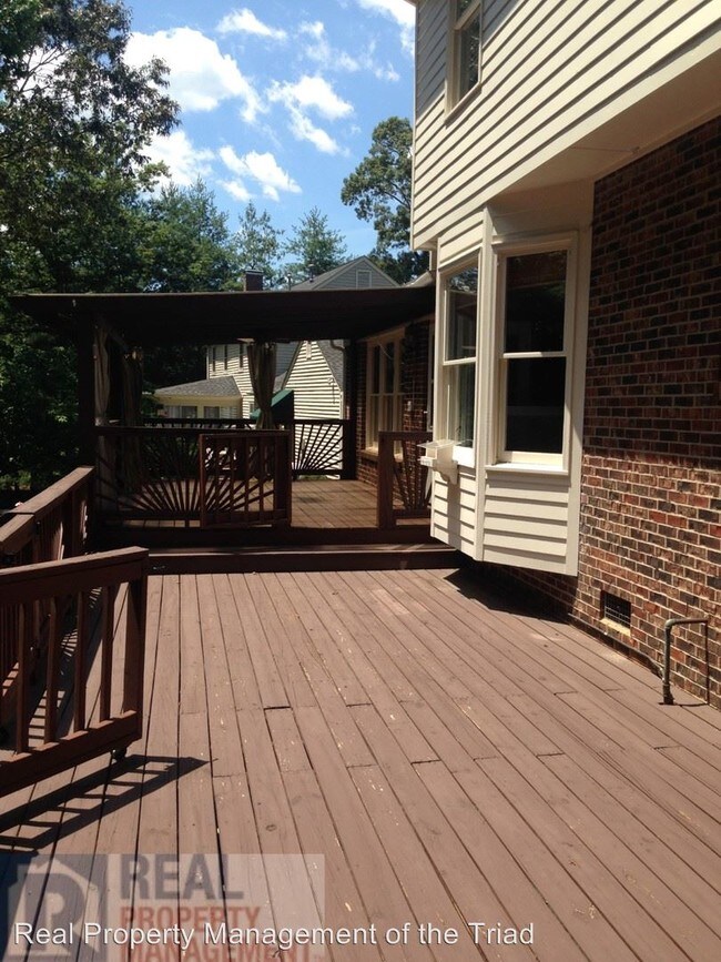 2601 Quaker Landing Rd, Greensboro, NC 27455 House Rental in