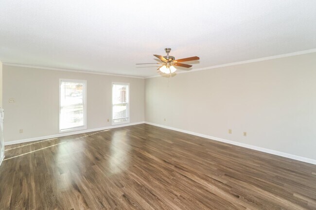 Foto del edificio - 1465 Farmyard Cove