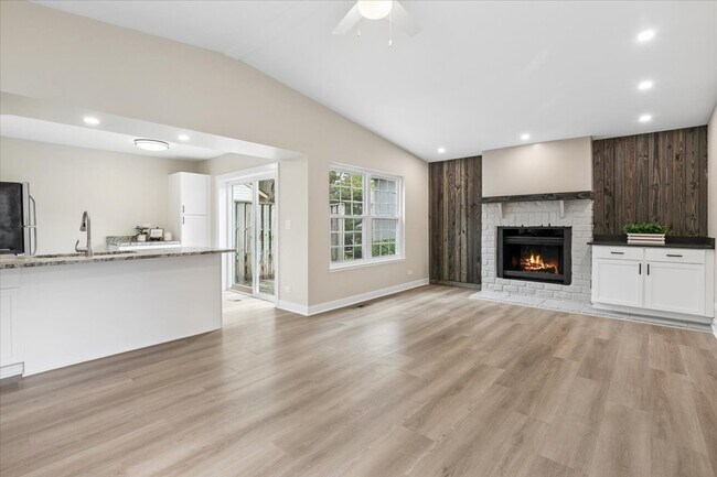 Foto del edificio - 931 Chase Ct