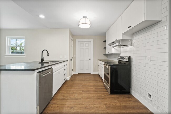 Building Photo - 5223 41st St