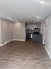 Building Photo - Skyline Terrace Apartments