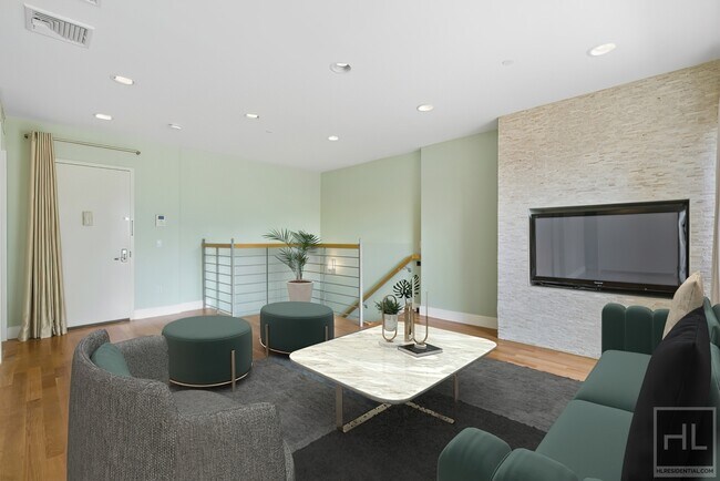 Foto del edificio - PROSPECT HEIGHTS - LUXURY PENTHOUSE W/PRIV...