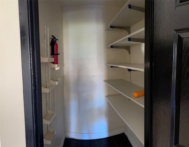 Foto del edificio - 15335 Buckle Ln