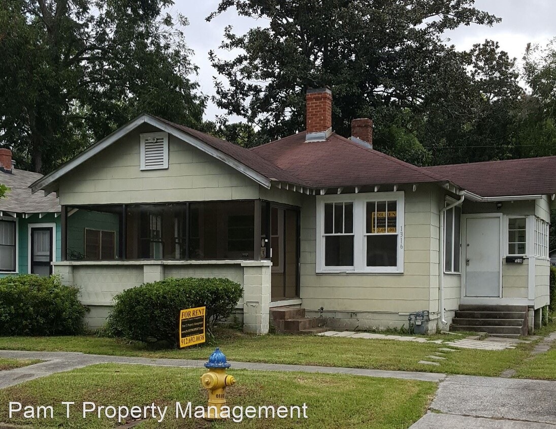 Primary Photo - 3 br, 2 bath House - 1316 E. Duffy St.