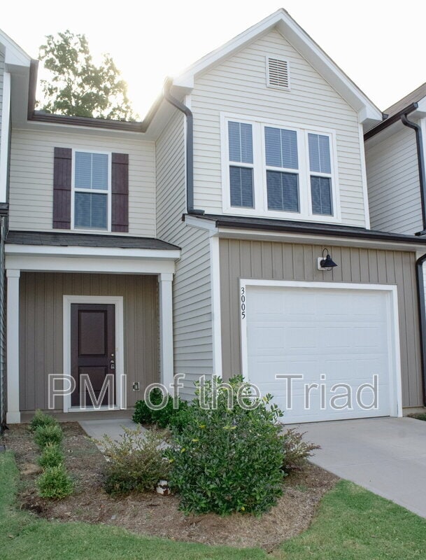 Building Photo - 3005 Mackay Pointe Ln