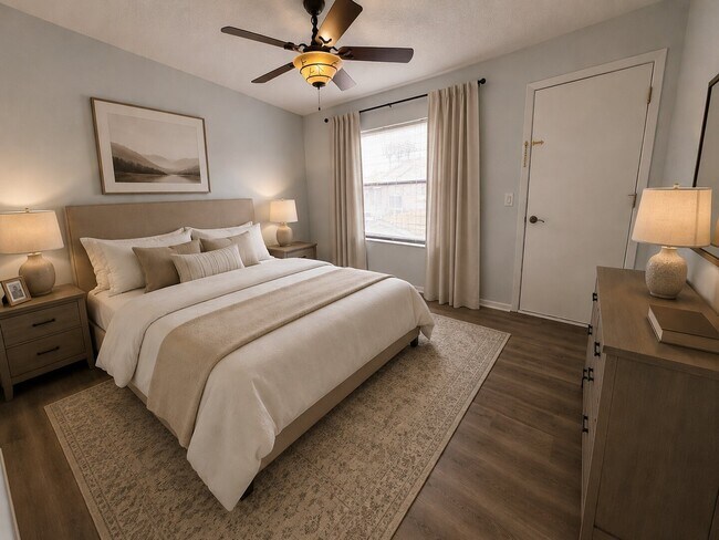 Foto del edificio - Waterfront Green Cove Springs 2BR with In-Unit Laundry, Central AC, and Pool! LIMITED-TIME MOVE-I...