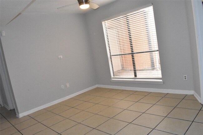 Foto del edificio - 11411 Harwin Dr.