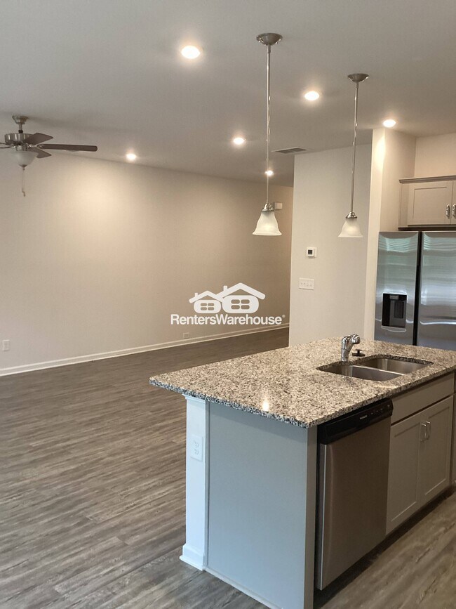 Foto del edificio - 1132 Chastain Dr