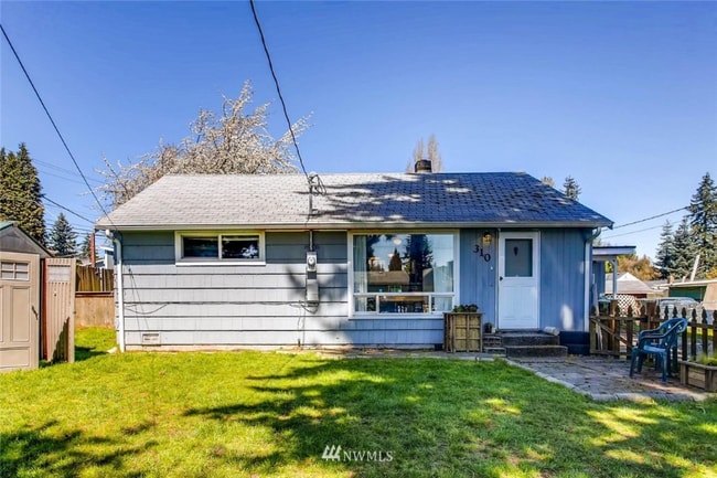 Building Photo - 310 SW 122nd St