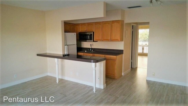 Foto del edificio - 811 SE 22nd Ave