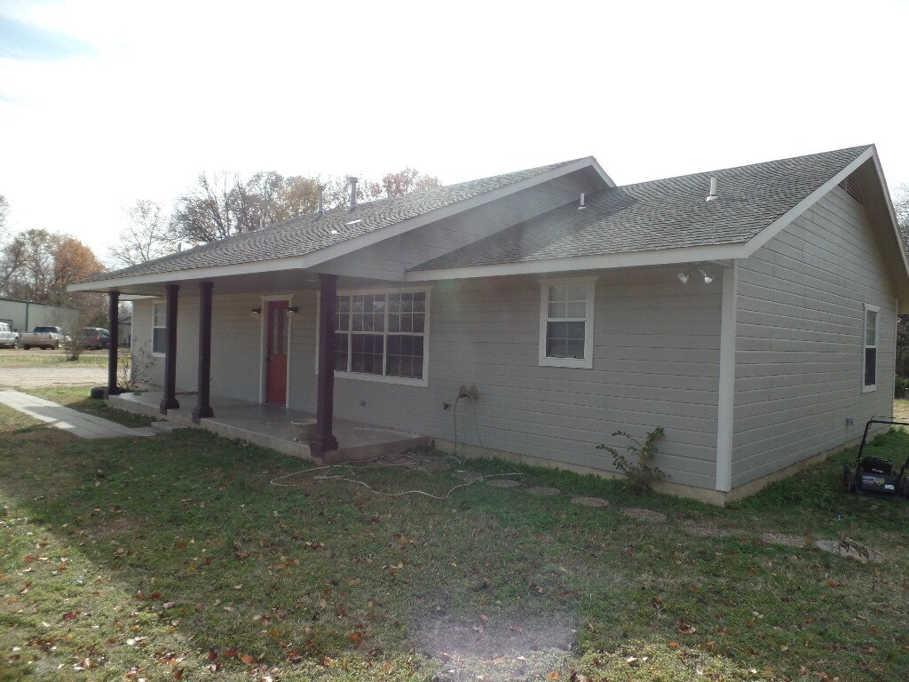 Primary Photo - 2601 Ahloso Rd