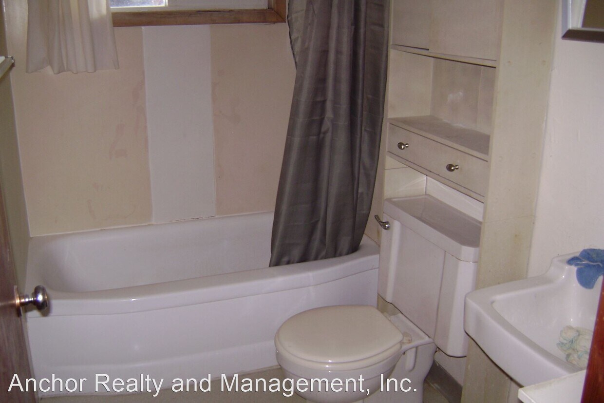 Foto del edificio - 1 br, 1 bath House - 1308 1st St. NE