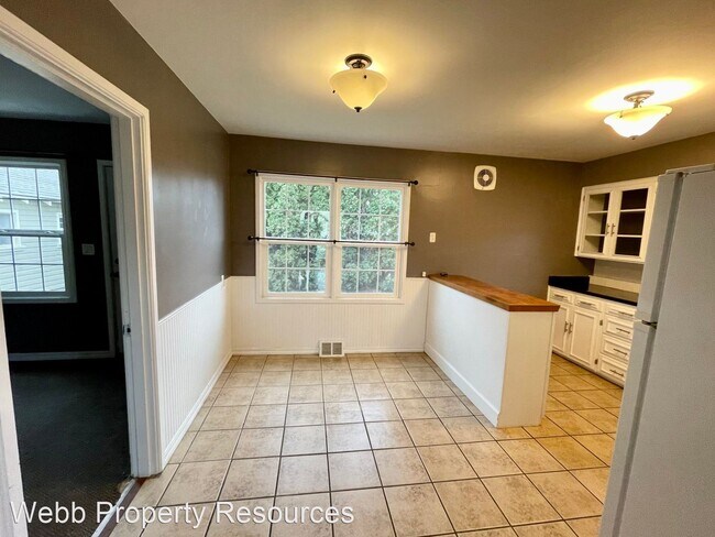 Building Photo - 2 br, 1 bath House - 610 NW 10th Street