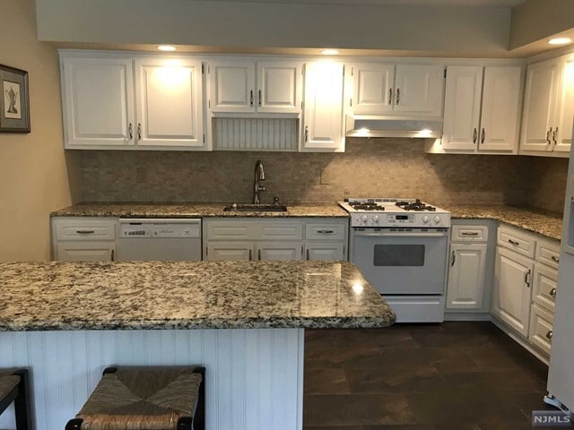 Foto del edificio - 52 Longfellow Ln