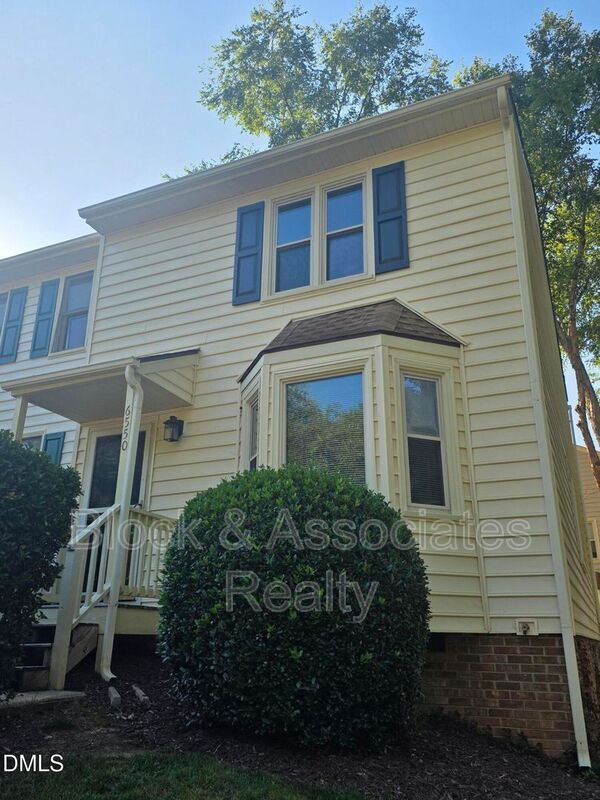 Foto del edificio - 6550 Thetford Ct