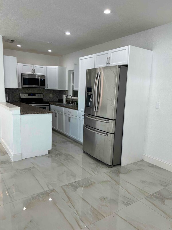 Foto del edificio - 1480 NE 173rd St