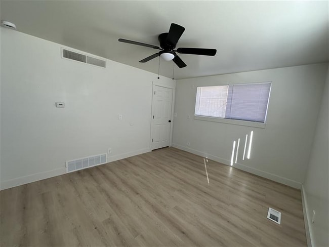 Foto del edificio - 1340 S 200 E