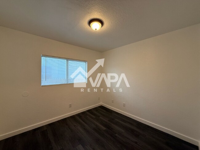 Building Photo - 4411 Mystic Sunrise Dr