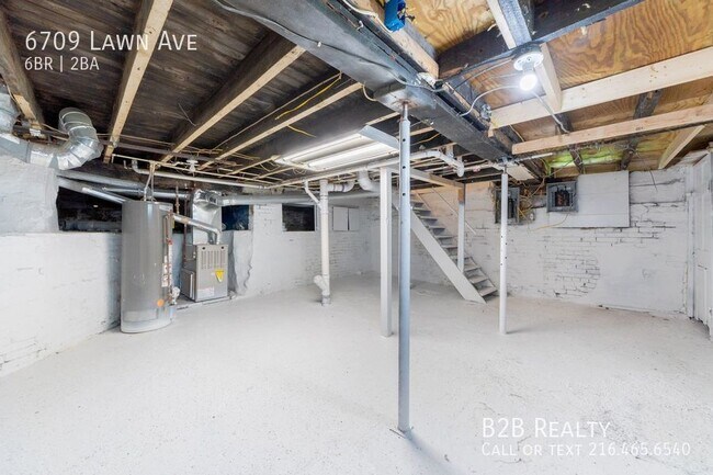 Building Photo - Elegant 6-Bedroom, 2-Bath Retreat: The Epi...