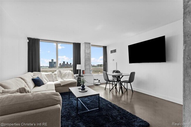Foto del edificio - 3320 Spinnaker Ln