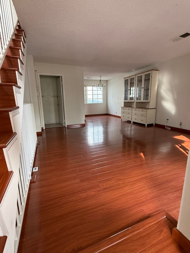 Building Photo - 26145 Frampton Ave