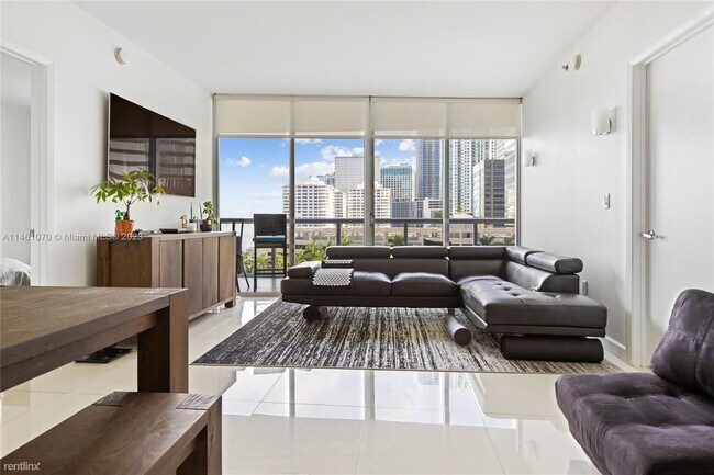 Building Photo - 2 br, 2 bath House - 495 Brickell Ave