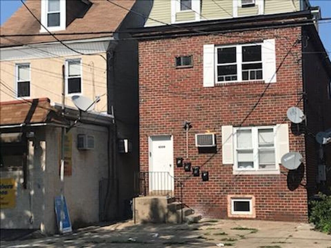 Primary Photo - 4509 Rhawn St