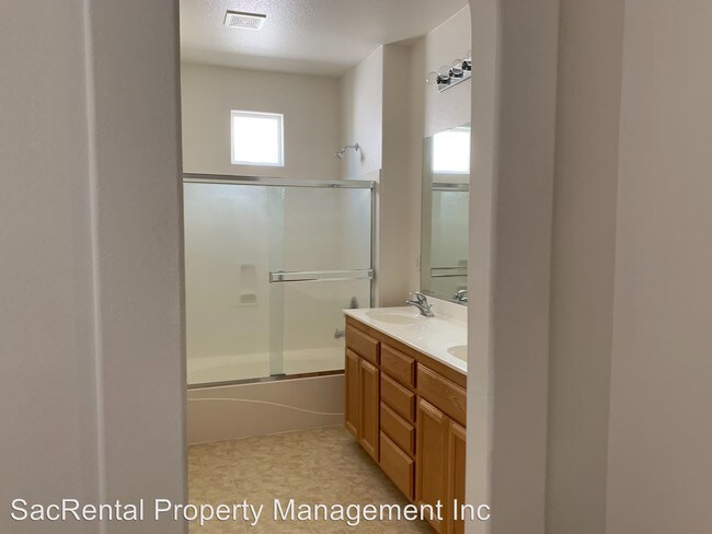 Building Photo - 3 br, 2.5 bath House - 3101 Tice Creek Way