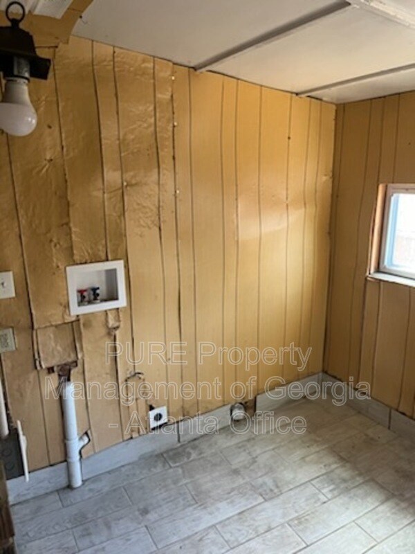 Foto del edificio - 261 Palms Ln SW