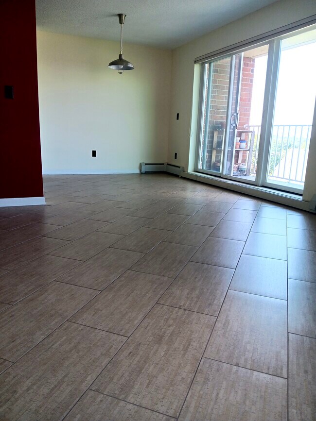 Dinning room - 1425 W 28th St