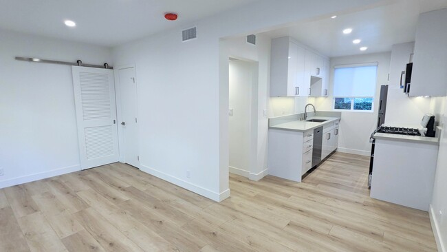 Building Photo - 1333 Brockton Ave