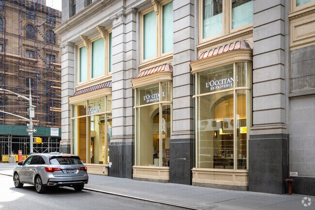 Exterior de la tienda - 170 Fifth Ave