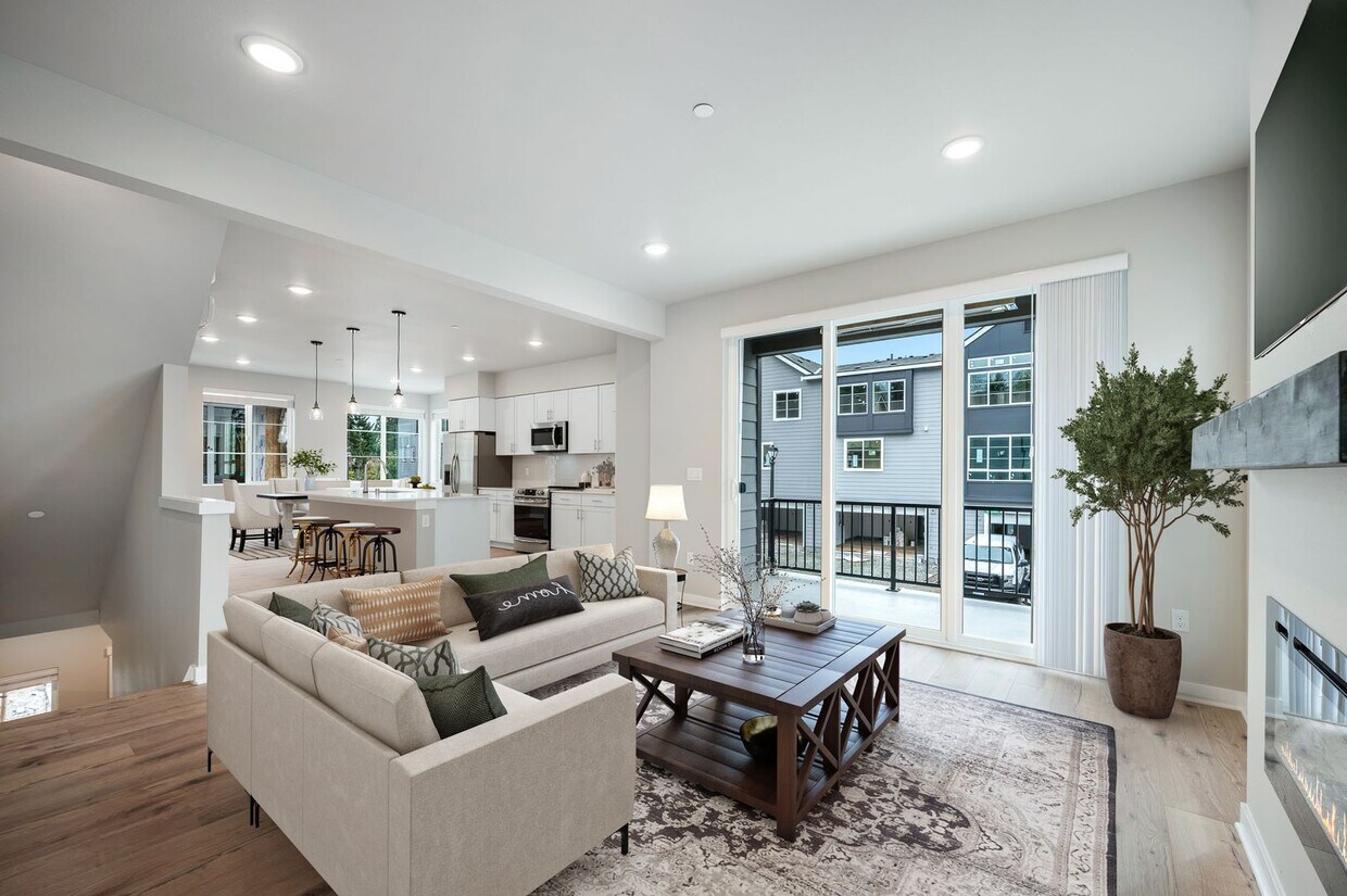 Foto principal - 1806 Sf | 4 Bedrooms 3.5 Baths | $3,790