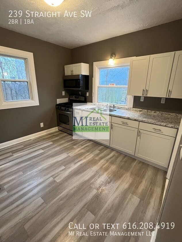 Foto principal - 239 Straight Ave SW