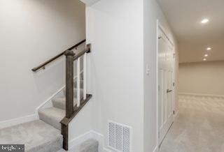 Building Photo - 10420 Quillback St