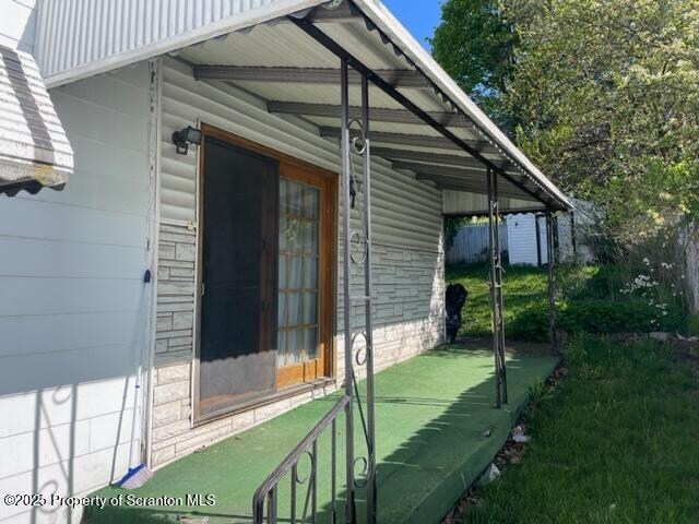 Building Photo - 1312 Eynon St
