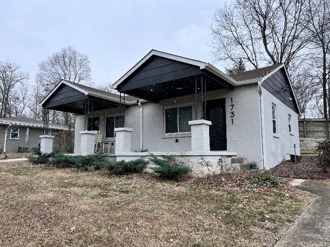 Foto del edificio - 1731 Monte Sano Blvd SE
