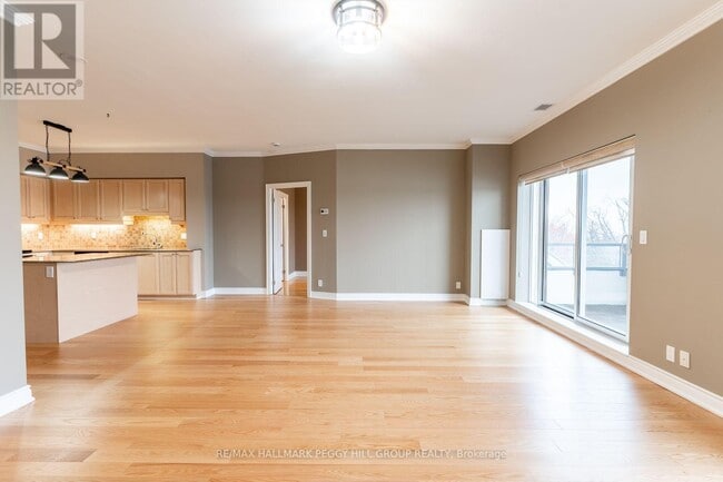 Photo du bâtiment - 80 Orchard Point Rd