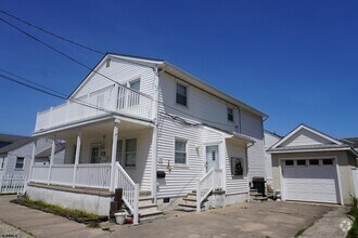 Building Photo - 15 S Decatur Ave