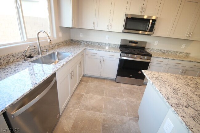 Foto del edificio - 8330 S Miller Ln