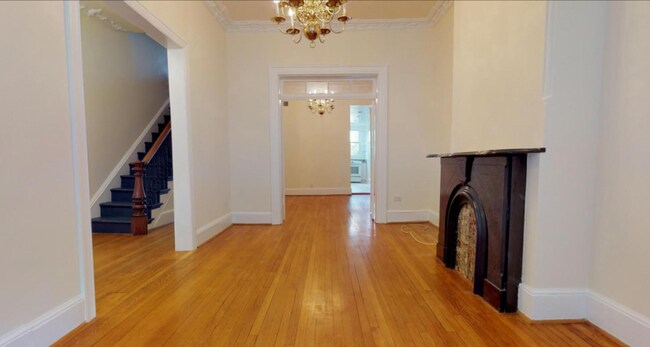 Building Photo - Fantastic Three Bedroom in Logan Circle + ...