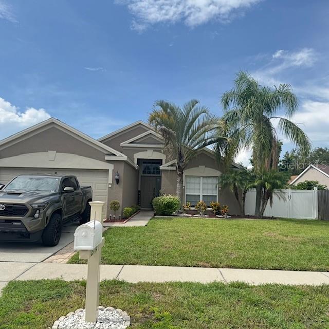 Foto principal - 29734 Morningmist Dr