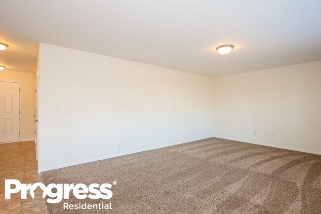 Foto del edificio - 5437 Twin Brook Dr