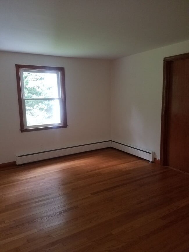 Building Photo - Available in Simsbury