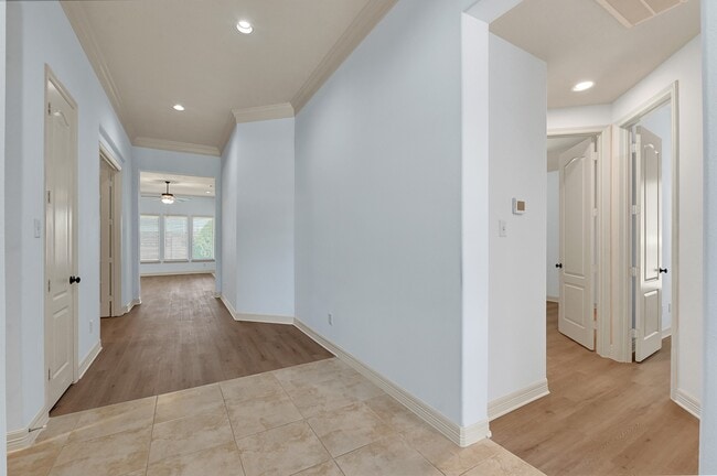 Foto del edificio - 2702 Ember Pass Ln