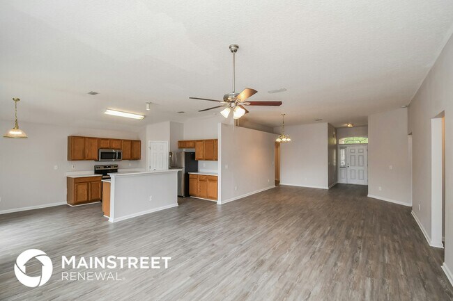 Foto del edificio - 14061 Red Rock Lake Dr