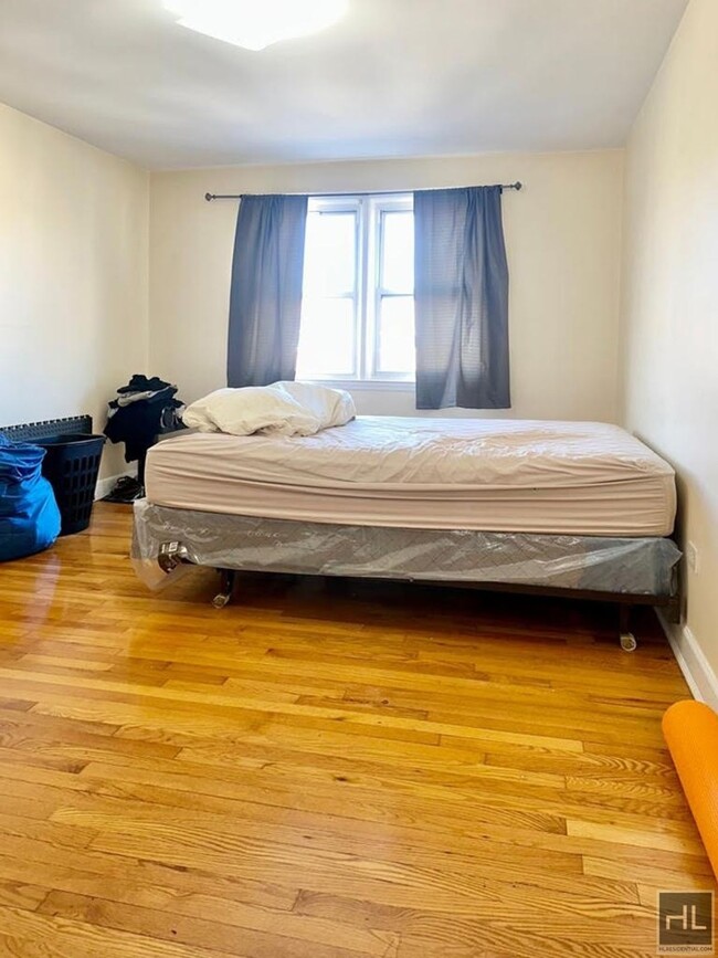 63 DRIVE - Room for Rent in Queens, NY | Apartments.com