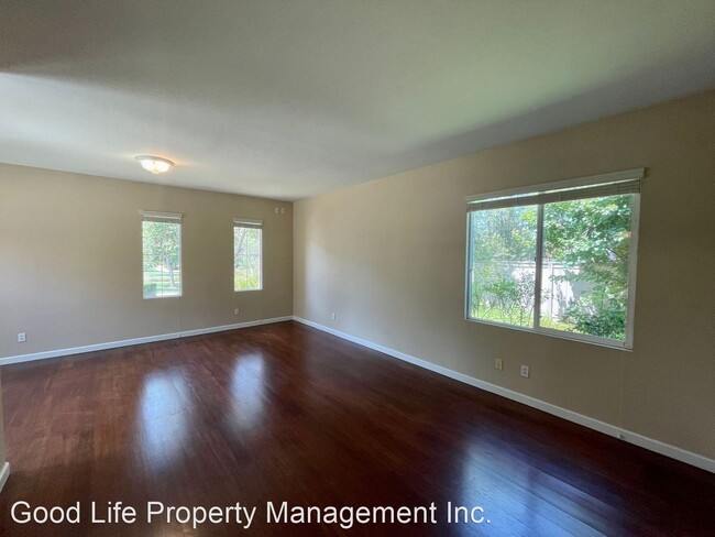 Building Photo - 4 br, 3.5 bath House - 704 Vereda Rd