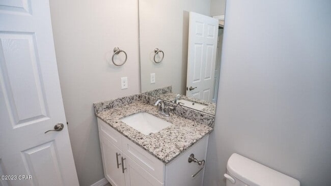 Building Photo - Brand NEW 3 bedroom 2.5 bath townhome!