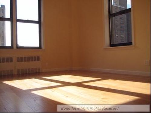 Foto del edificio - 215 W 101st St